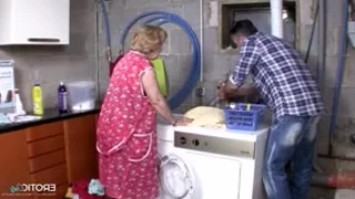 Granny hardcore in the shower