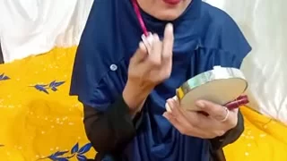 Muslim with lips kissing