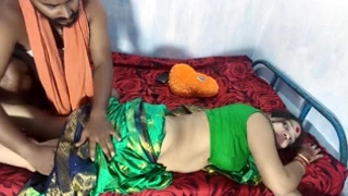Pretty virgin has sex